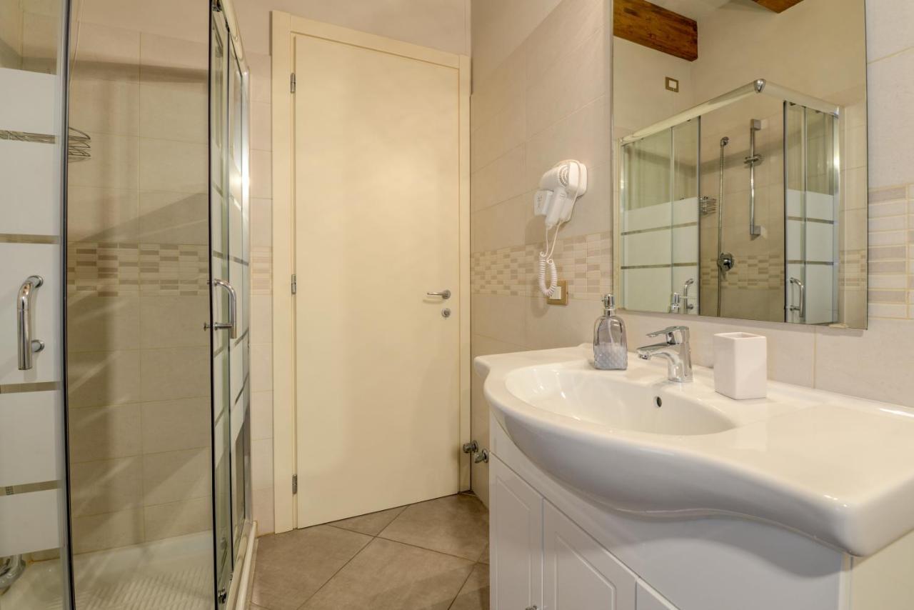 Il Nido Dei Gufi Bed And Breakfast Toscolano Maderno Exterior photo
