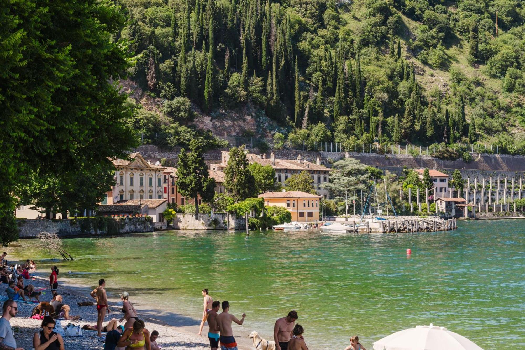 Il Nido Dei Gufi Bed And Breakfast Toscolano Maderno Exterior photo
