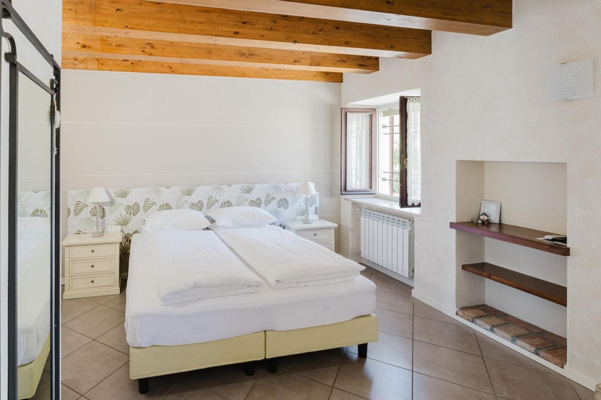 Il Nido Dei Gufi Bed And Breakfast Toscolano Maderno Exterior photo